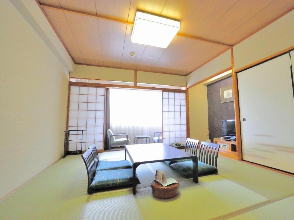 Tateyama Kokusai Hotel Toyama Station Zewnętrze zdjęcie