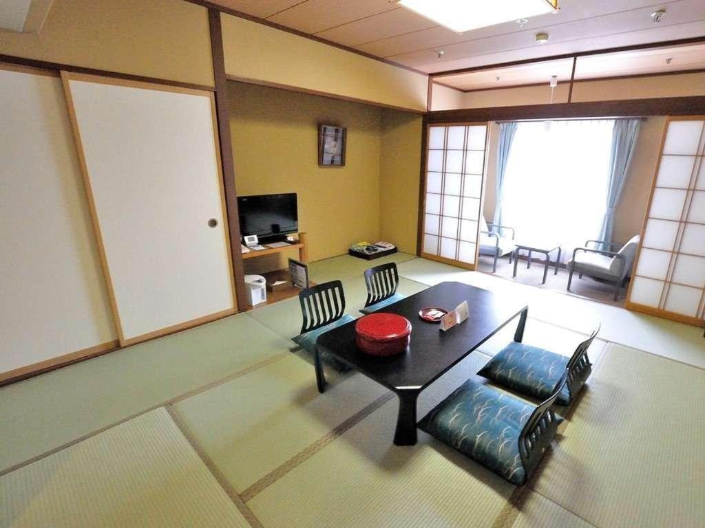 Tateyama Kokusai Hotel Toyama Station Zewnętrze zdjęcie