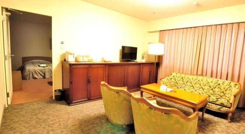 Tateyama Kokusai Hotel Toyama Station Zewnętrze zdjęcie